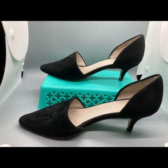 J.Jill. 7.5
Black Suede w Kitten heels - Picture 4 of 7